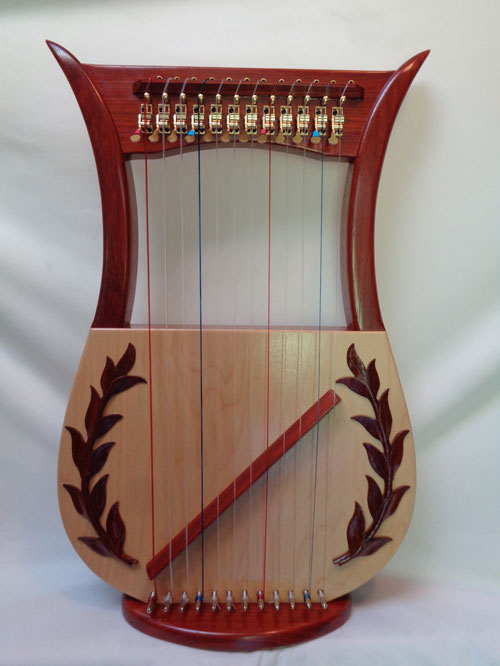 12-Davidic harp (in Paudauk wood, with levers)