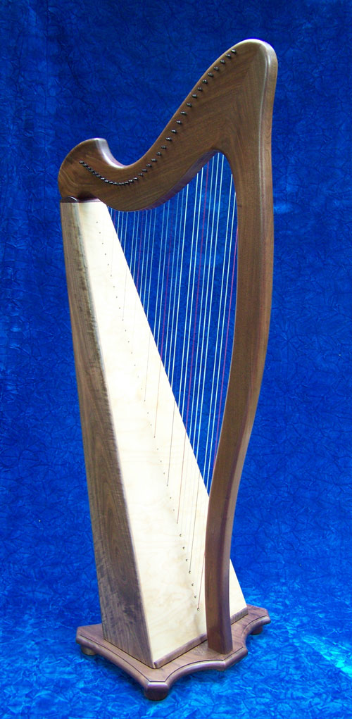 Regency Robusto harp